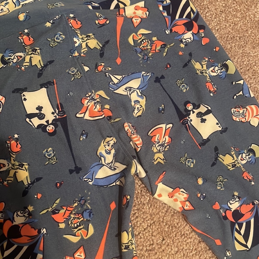 Alice in Wonderland LulaRoe Leggings - Picture 5 of 5